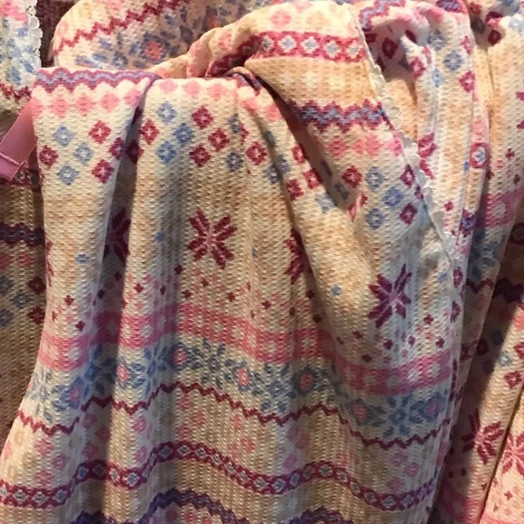 Jessica Simpson Multicolor Patterned Robe - Picture 3 of 4